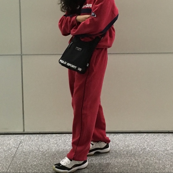 Meet your Posher, Anella - Picture 1 of 1